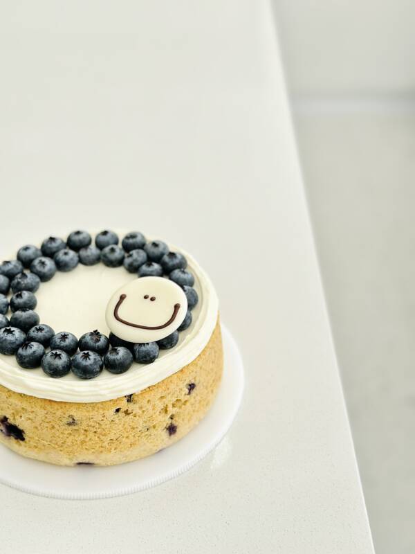 Blueberry Cake - Image 3