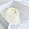 White Vintage cake